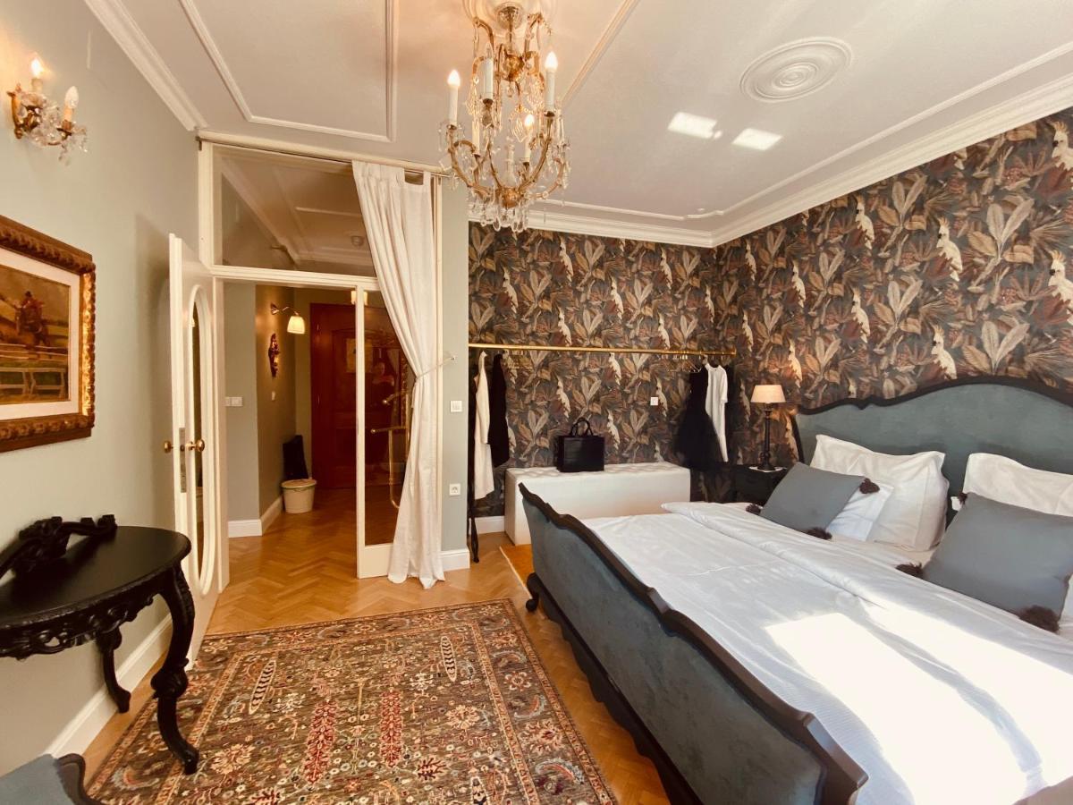 Adora Luxury Hotel เบลด ภายนอก รูปภาพ